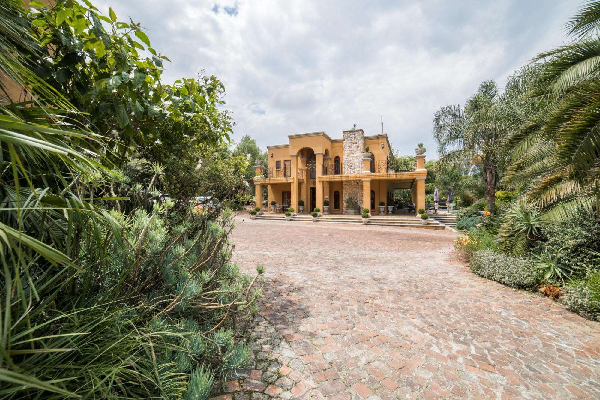 Tuareg Guest House Midrand Luaran gambar