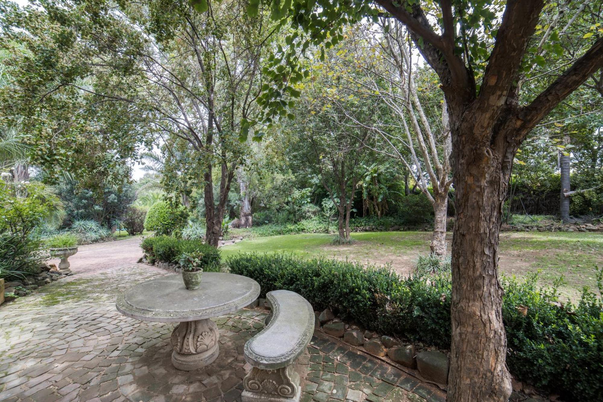 Tuareg Guest House Midrand Luaran gambar