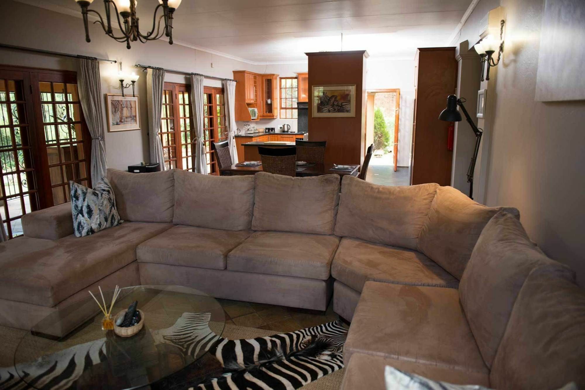 Tuareg Guest House Midrand Luaran gambar